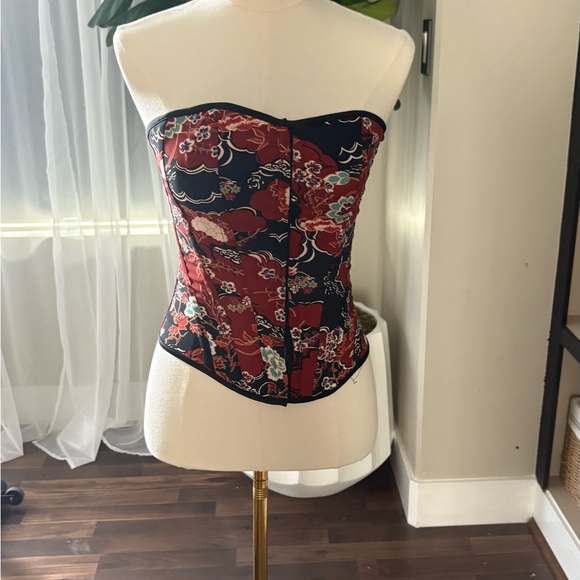 Charlotte Russe Red and Black Floral Bodysuit - Picture 1 of 2